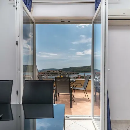 Jelena Apartment Seget Vranjica